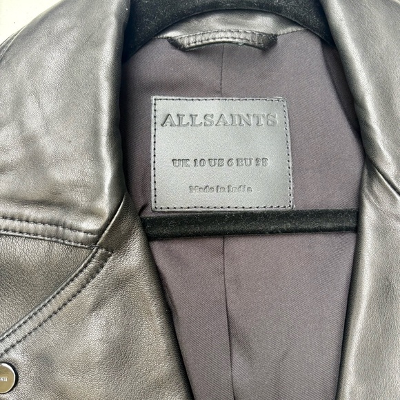 Women's Black Leather Jacket - Picture 10 of 11